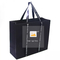 O OEM 20x25x10cm personalizou os sacos de vestuário de papel com fita do cetim